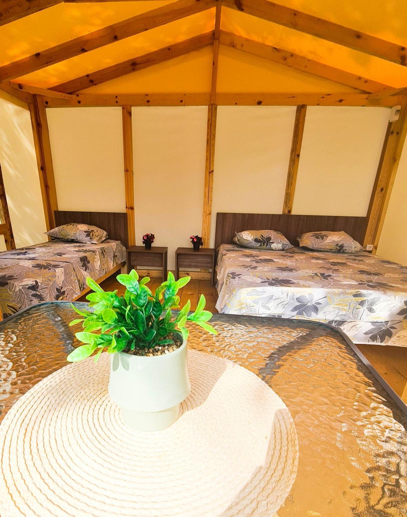 Divoto Glamping Hotel Balchik Eksteriør billede
